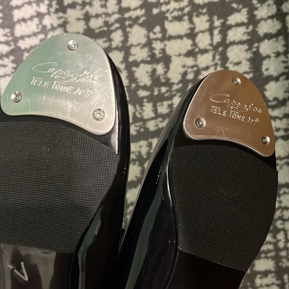 Capezio size 7 chunky heel tap shoes - Picture 8 of 8